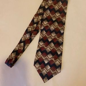 FASHION NECKWEAR Argyle Men’s 100% Silk Neck Tie $45 EUC Blue Purple Beige